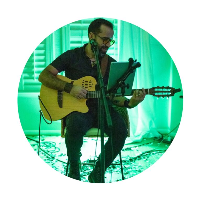 Alejandro Anaya