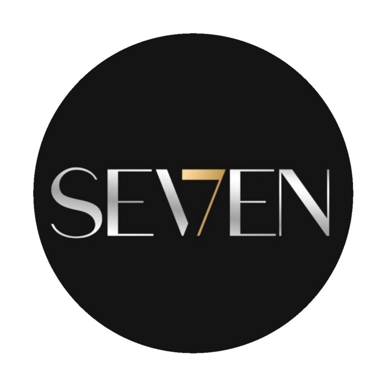 SE7EN RESTAURANT & LOUNGE